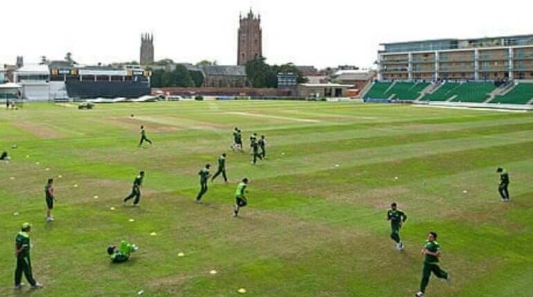 English county cricket season to start on August 1