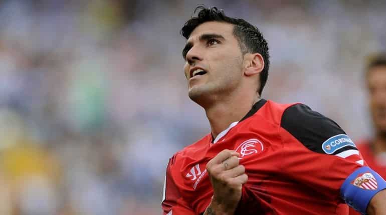 Former Spain striker Jose Antonio Reyes killed in car crash Former Spain striker Jose Antonio Reyes killed in car crash