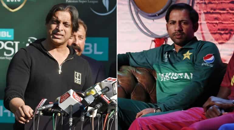 Watch: Former Pakistan pacer Shoaib Akhtar calls Sarfaraz Ahmed 'fat and unfit' Watch: Former Pakistan pacer Shoaib Akhtar calls Sarfaraz Ahmed 'fat and unfit'