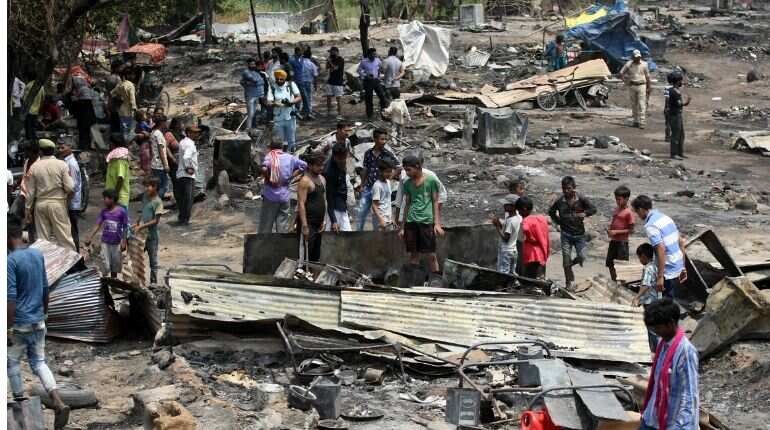 Over 250 shanties gutted in massive fire in Jammu