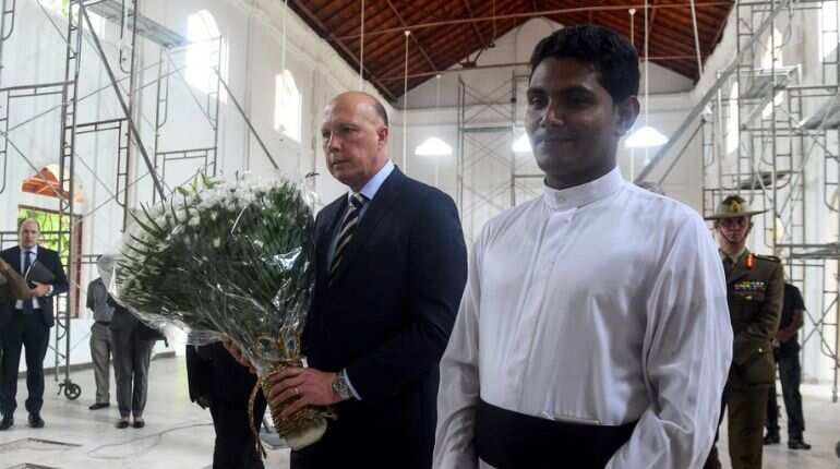 Australian minister arrives in Sri Lanka to lay out stance on asylum seekers Australian minister arrives in Sri Lanka to lay out stance on asylum seekers