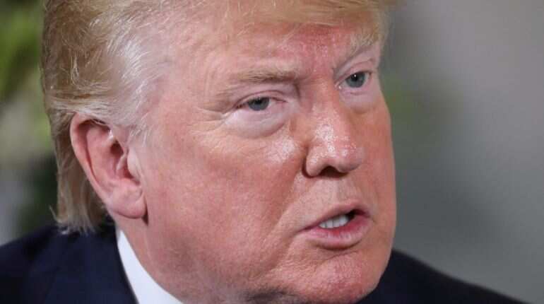 Trump imposes sanctions on Venezuelan government's assets in US