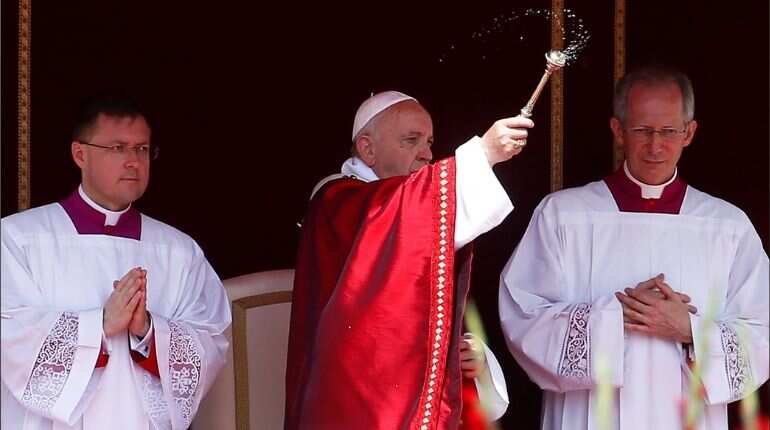 Pope Francis appeals for peace, dialogue in Sudan Pope Francis appeals for peace, dialogue in Sudan