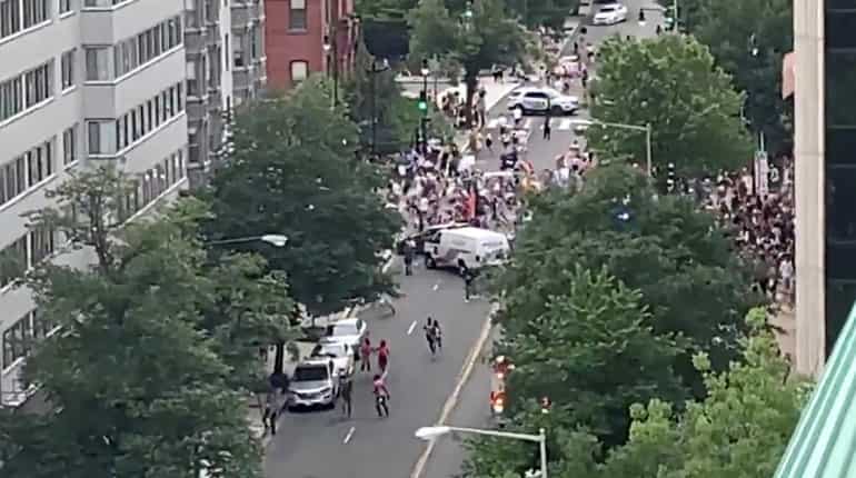 Several injured in Washington DC pride parade from gun scare Several injured in Washington DC pride parade from gun scare