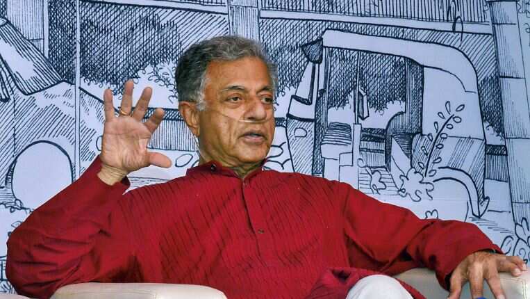 Karnataka Chief Minister announces three-day state mourning on demise of veteran actor Girish Karnad
