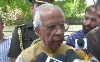 As hundreds of doctors resign, West Bengal Governor says 'no response' from Mamata Banerjee