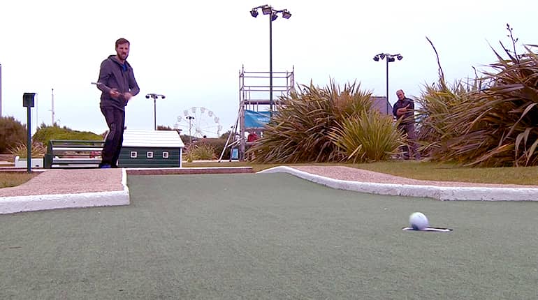 Putting for victory, 'The Force' is top of the crazy golf world