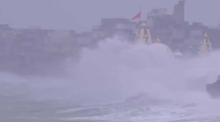 Gujarat braces for 'very severe cyclonic storm' Vayu; over 2.7 lakh evacuated