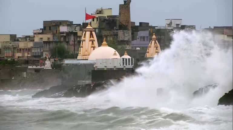 Cyclone Vayu spares Gujarat, Chief Minister Rupani says 'administration will be on high alert for next 24 hours'