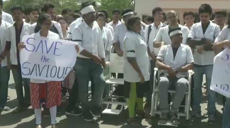 West Bengal doctors' strike spreads to other states; hospital operations hit