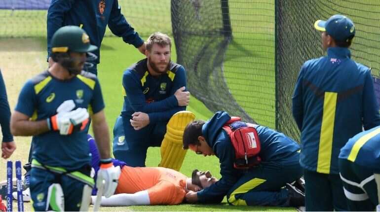 Watch: David Warner presents injured net bowler with Australia World Cup shirt Watch: David Warner presents injured net bowler with Australia World Cup shirt