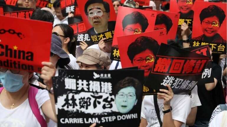 Pressure mounts on Hong Kong leader with more protests against Chinese extradition bill