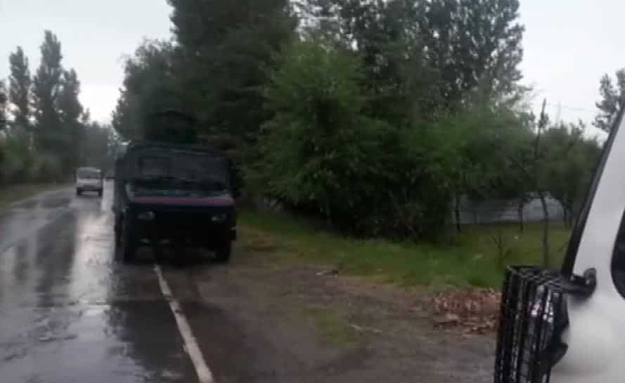 Security forces prevent 2019-like Pulwama attack after seizing 45 kg IED in car; driver escapes