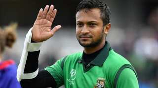 After receiving Islamist threats, Bangladesh's Shakib Al Hasan apologises for attending Hindu ceremony in India
