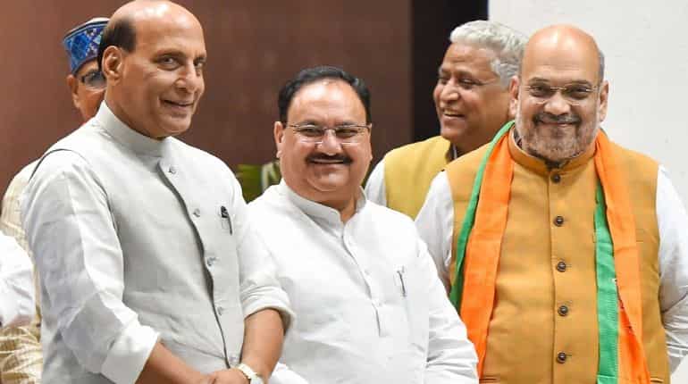 Top BJP leaders hail government's decision to revoke Article 370 in J&K Top BJP leaders hail government's decision to revoke Article 370 in J&K