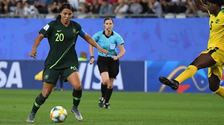 Kerr demolishes Jamaica