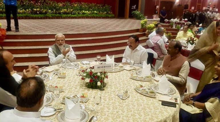 PM Modi hosts dinner for MPs