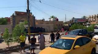 Friday blast at Shi'ite mosque in Baghdad wounds several: Police sources