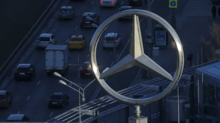 Daimler to recall 60,000 Mercedes diesels in Germany over emissions