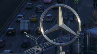 Daimler to recall 60,000 Mercedes diesels in Germany over emissions