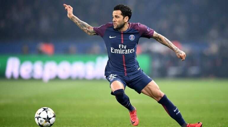 Brazil skipper Dani Alves leaves PSG Brazil skipper Dani Alves leaves PSG