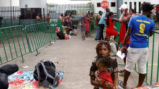 Attorneys ask court to intervene against US over migrant kids' detention conditions