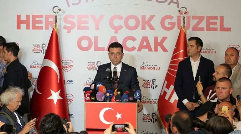 Turkey's opposition strikes blow to Erdogan with Istanbul mayoral win Turkey's opposition strikes blow to Erdogan with Istanbul mayoral win