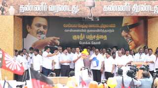 Stalin leads protest over Chennai water crisis, says 'can oust AIADMK government without election'