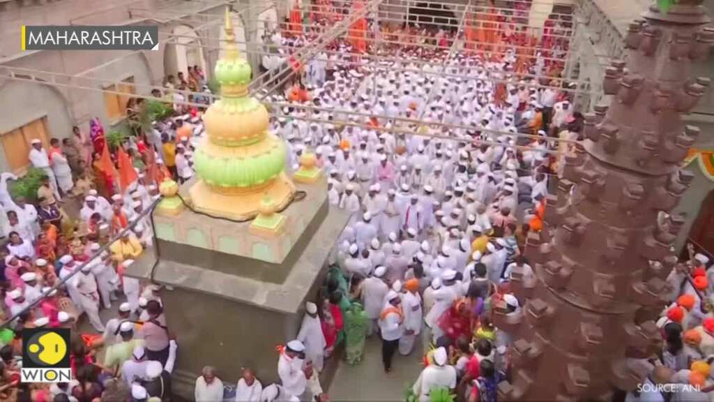 Devotees showcase spirit of religious ardour at pilgrimage in western India