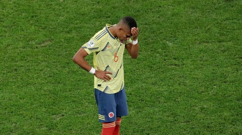 Colombia's William Tesillo threatened after he missed penalty against Chile in Copa Colombia's William Tesillo threatened after he missed penalty against Chile in Copa