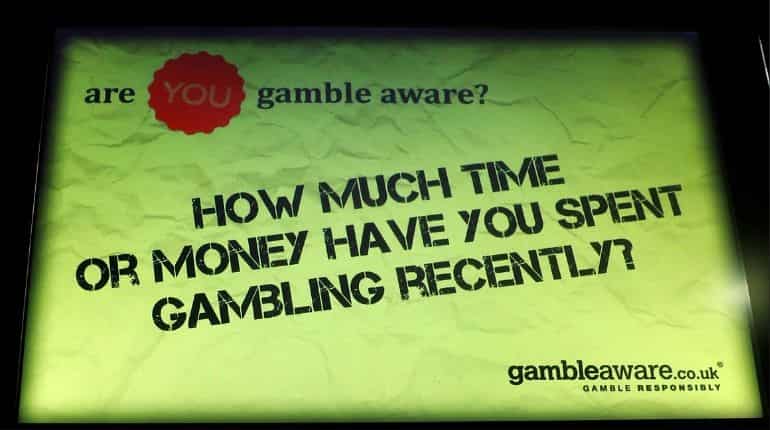 William Hill to shut 700 betting shops, putting 4,500 jobs at risk William Hill to shut 700 betting shops, putting 4,500 jobs at risk