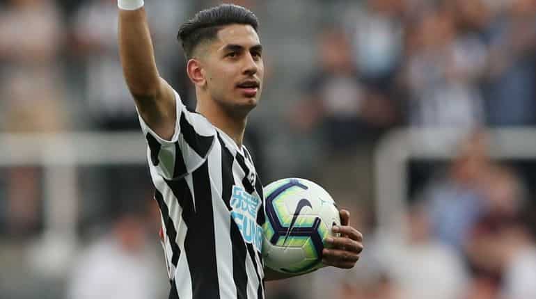 Leicester City sign striker Ayoze Perez from Newcastle United Leicester City sign striker Ayoze Perez from Newcastle United