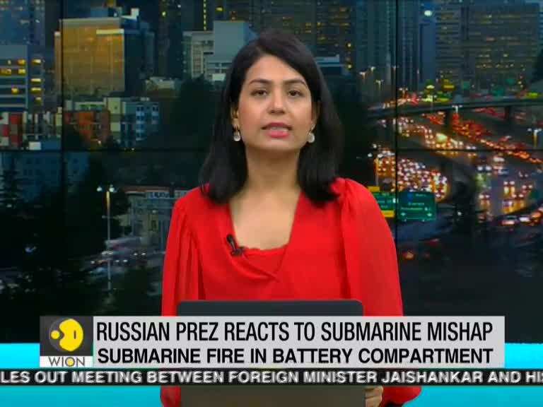 Russia's Putin orders inquiry into accident with submarine