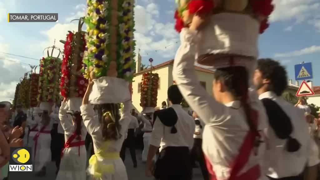 Decorated trays carried around Portuguese town
