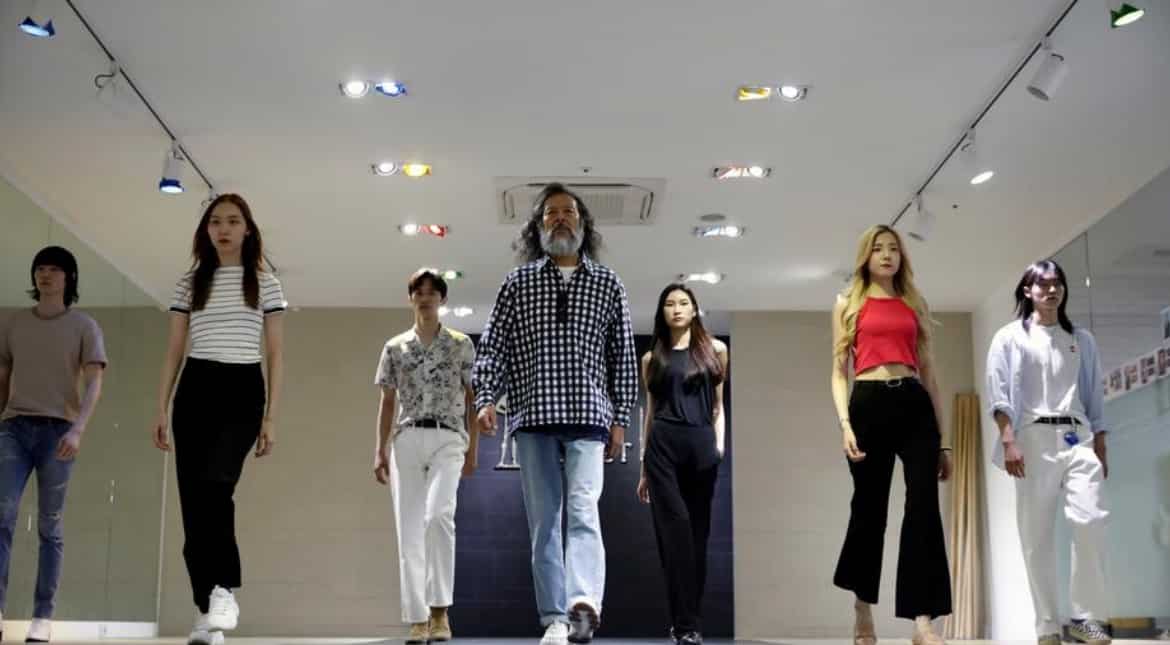 Vintage fashion: Senior models bridge South Korea's age divide Vintage fashion: Senior models bridge South Korea's age divide
