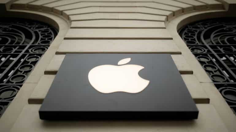 Apple asks United States to waive tariffs on Chinese-made watches, iPhone parts, AirPods Apple asks United States to waive tariffs on Chinese-made watches, iPhone parts, AirPods