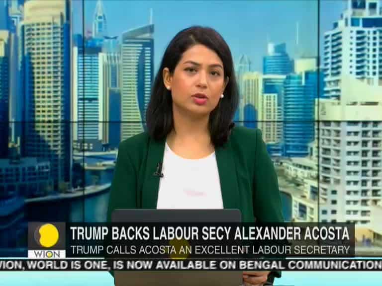 Trump backs labour secretary Alexander Acosta