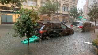 US: Severe storms disrupt NYC flights, trains; Hurricane Ernesto hurls rip currents at East Coast