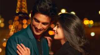 Dil Bechara: Sushant Singh Rajput romances Sanjana Sanghi in the beautiful new song 'Taare Ginn'