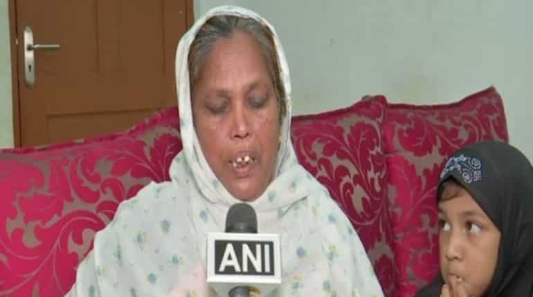Hyderabad girl stranded in Oman, mother seeks government help Hyderabad girl stranded in Oman, mother seeks government help