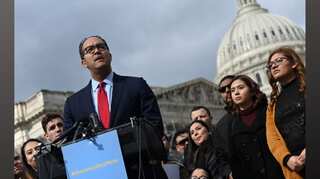 In 'GOP base' Texas & key battleground state Ohio, Republicans criticise Trump over 'racist' tweets