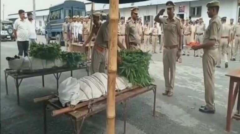Uttar Pradesh: Police pays tribute to personnel killed in Sambhal Uttar Pradesh: Police pays tribute to personnel killed in Sambhal