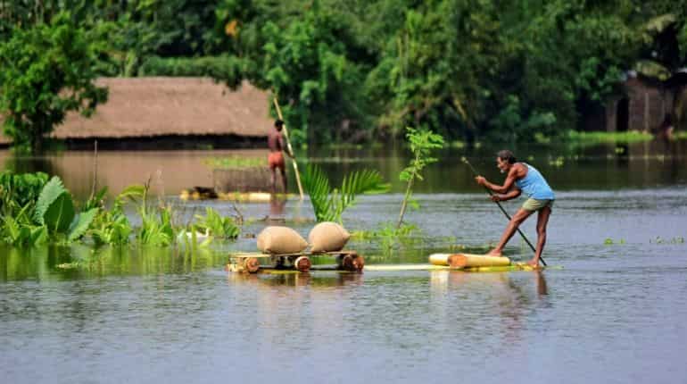 Assam: Governor Jagdish Mukhi visits flood relief camps in Bokakhat