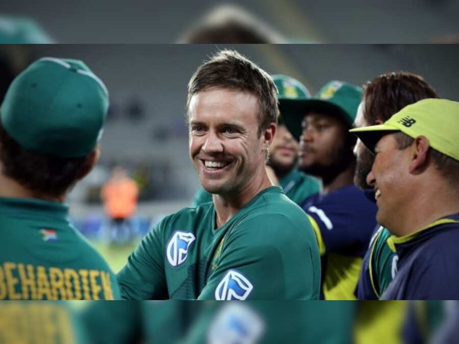 Cricket: 'AB de Villiers has got a standing ovation as if he was an Indian': Aakash Chopra