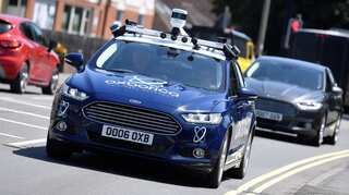 13 million vehicles to cramp UK's roads this weekend as Britons take off to enjoy school break