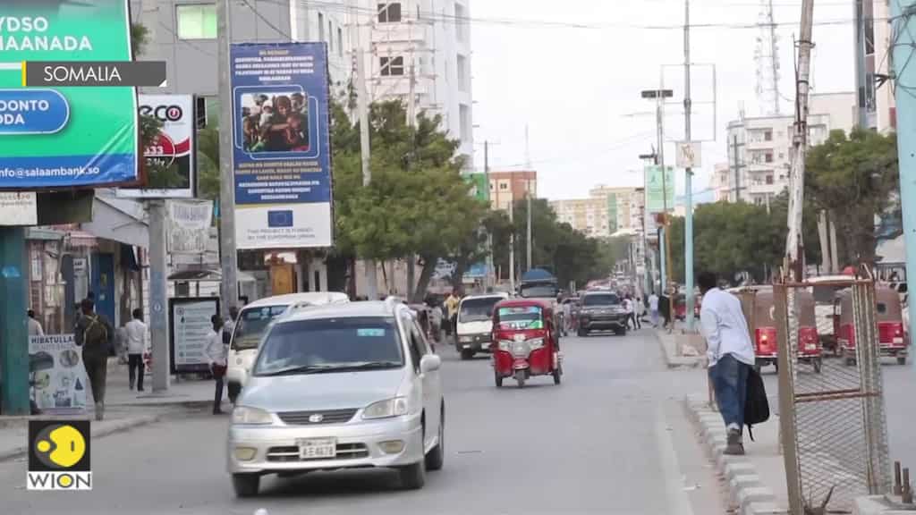 Somalis on Trump telling congresswomen 'go back'