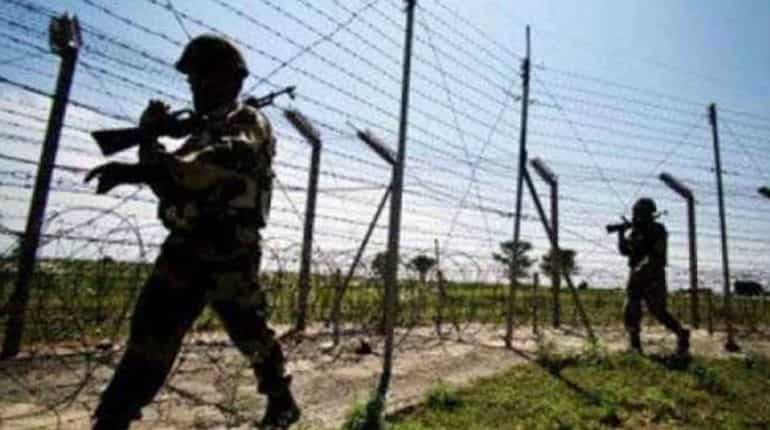 Residents of border hamlets living in fear due to continues ceasefire violation by Pakistan Residents of border hamlets living in fear due to continues ceasefire violation by Pakistan