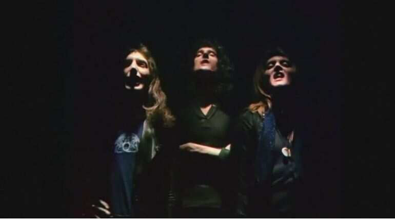 Queen's 'Bohemian Rhapsody' smashes 1 billion YouTube views Queen's 'Bohemian Rhapsody' smashes 1 billion YouTube views