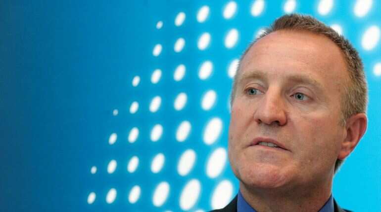 Putin gives Russian citizenship to Novatek's finance chief, a US national Putin gives Russian citizenship to Novatek's finance chief, a US national