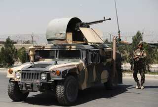Three bombs kill 15 in Afghan capital as US general visits